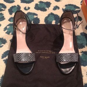 Kate Spade Amanda wedge. Black & white snake